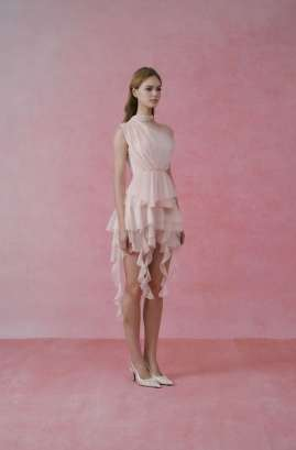 pink skirt