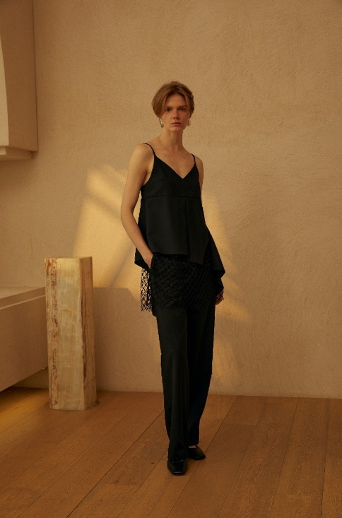 Bow wool camisole black