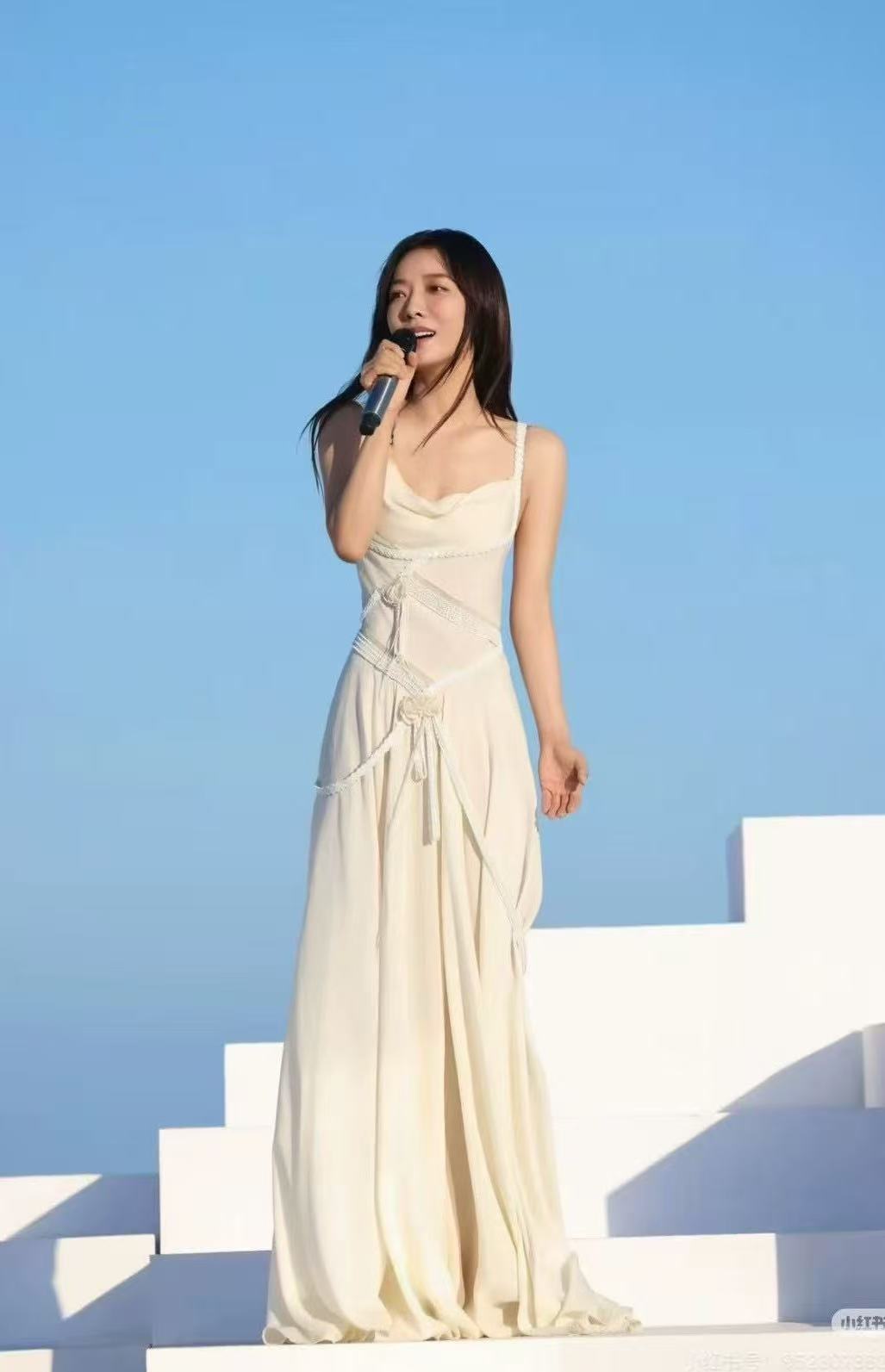 White skirt hand-embroidered dress