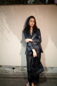 Mesh stitching narrow leg flared trousers black