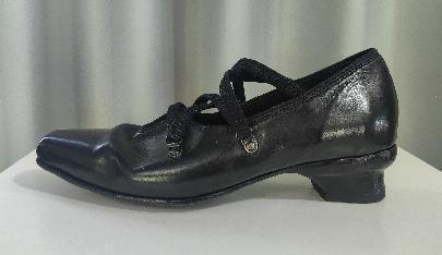 Black waxed cowhide black