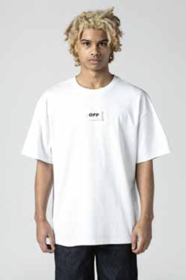 T-shirt white