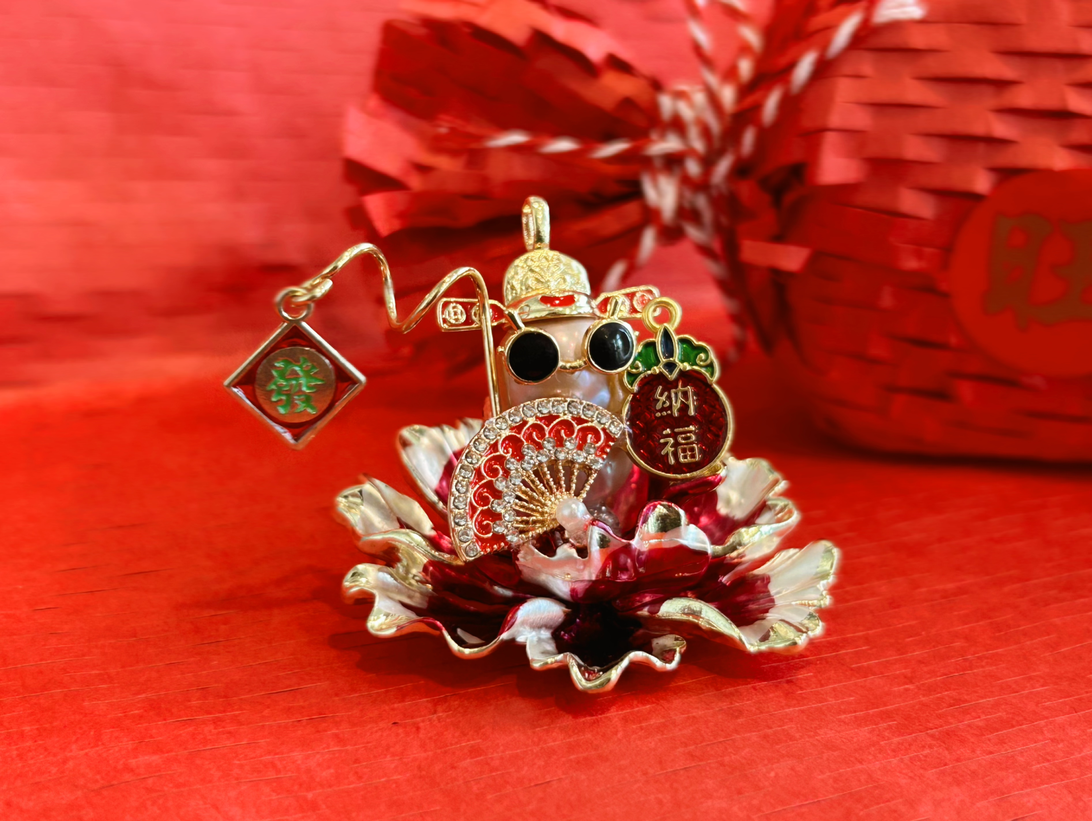 Little Monster God of Wealth Brooch Ornament