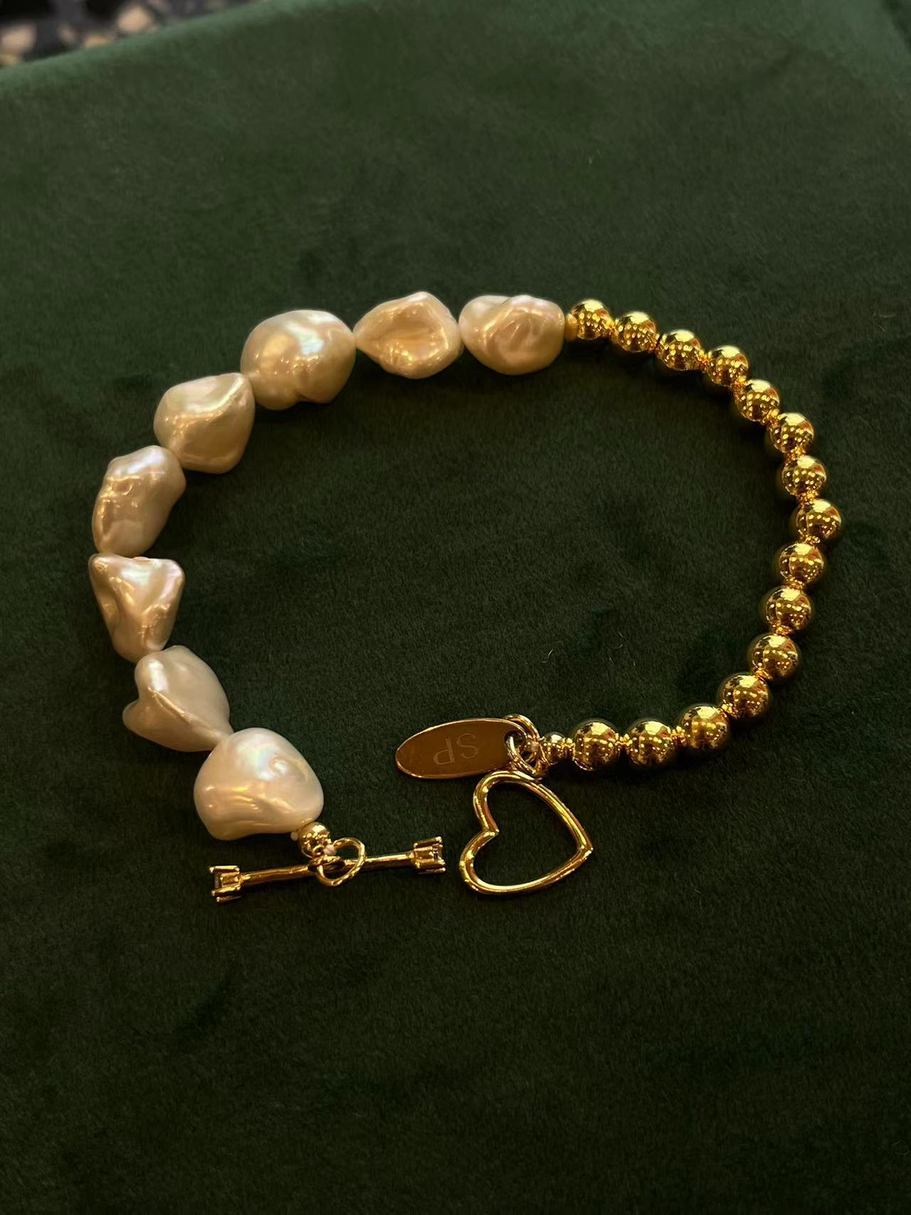 New Year Limited Baroque Love Bracelet (Gold)