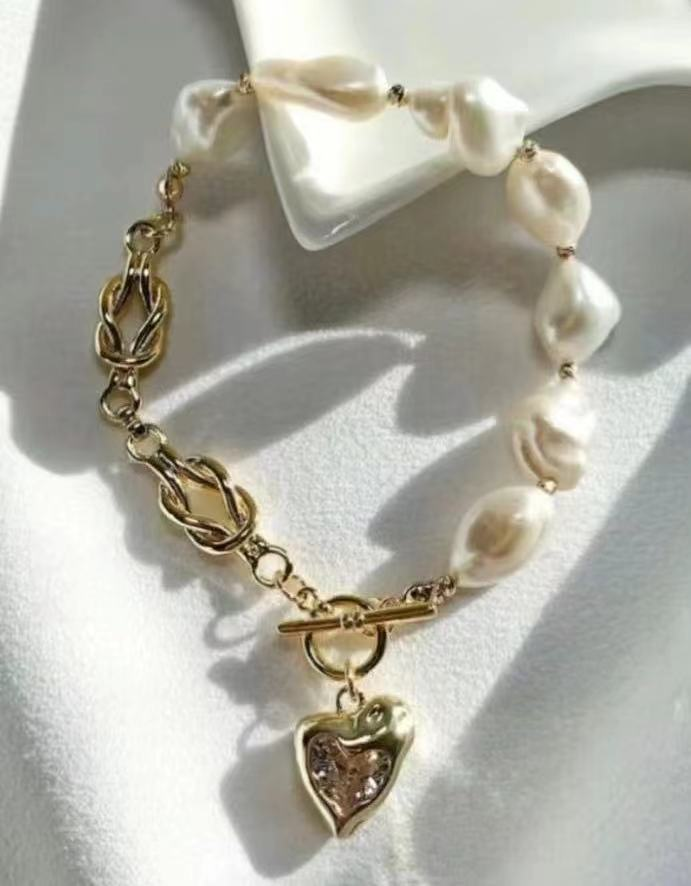 7 Points Sweet Baroque Love Bracelet