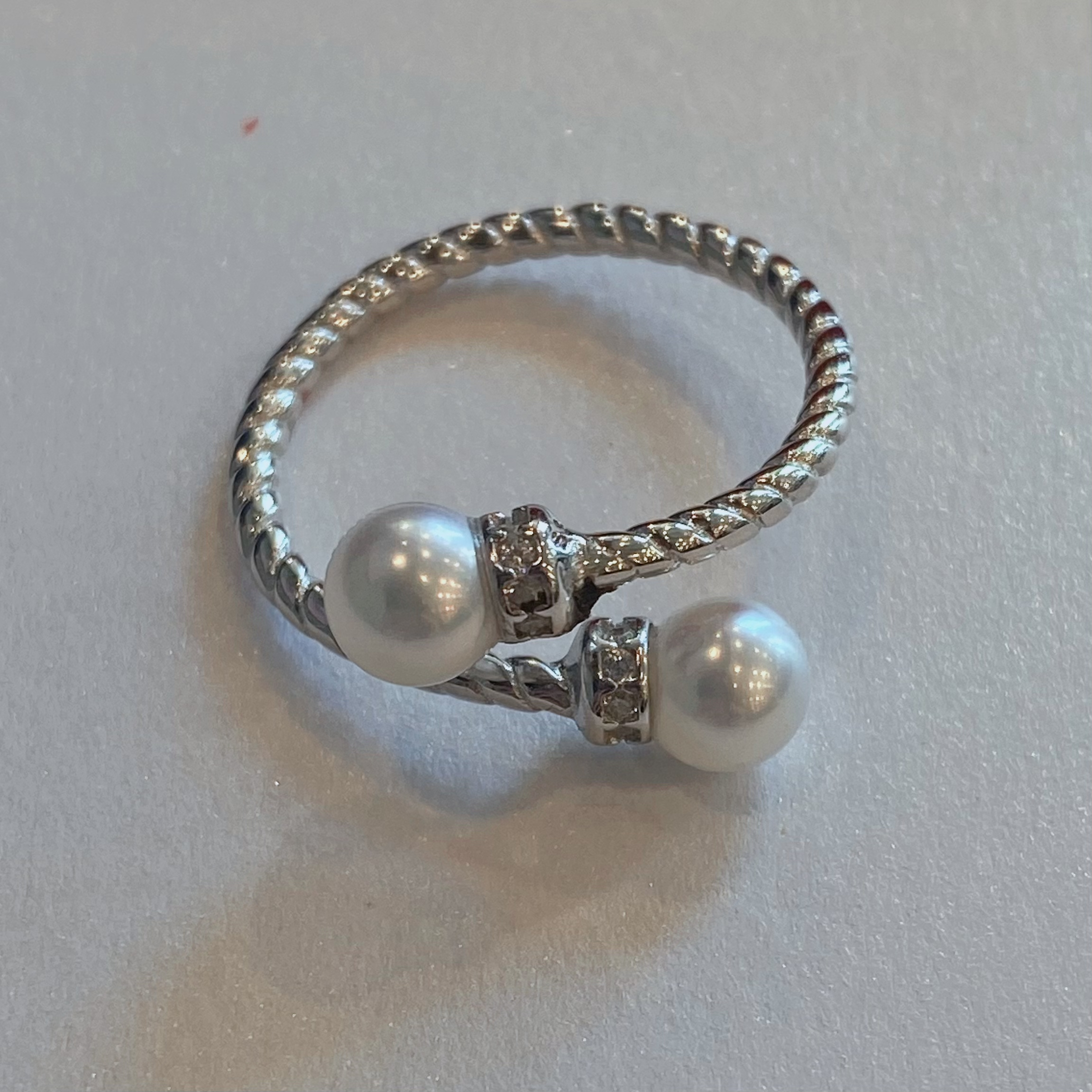 Retro twist small light bulb ring silver