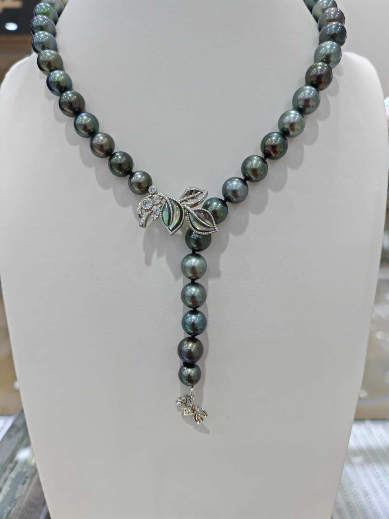Natural pearl free buckle necklace