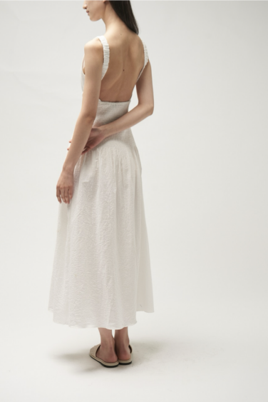 White waistless backless dress