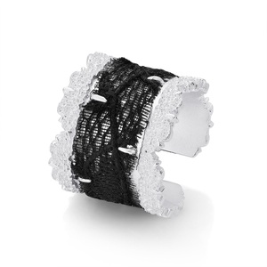 Oil painting lace wide ring