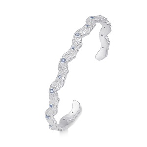 flower bracelet