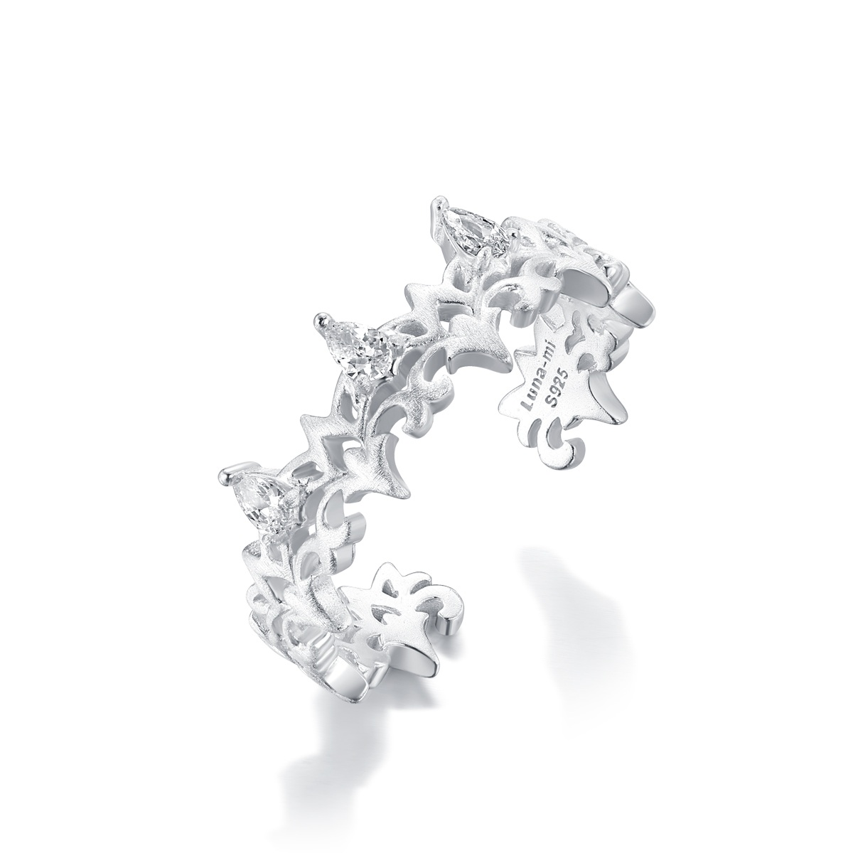 Honeysuckle diamond ring