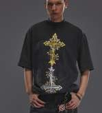 cross with distressed washed embroidery
T-shirt gray