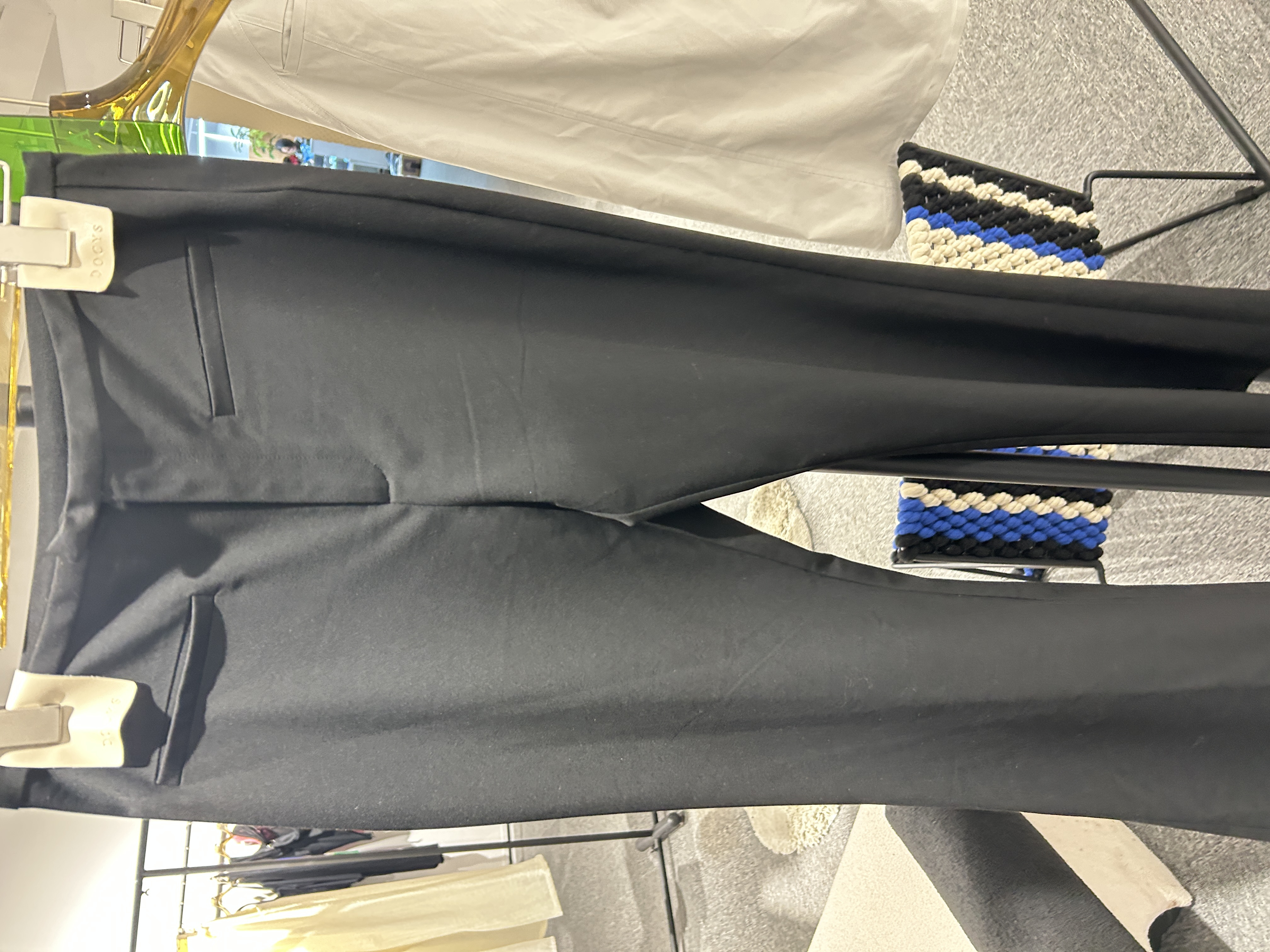 black trousers - Image 1