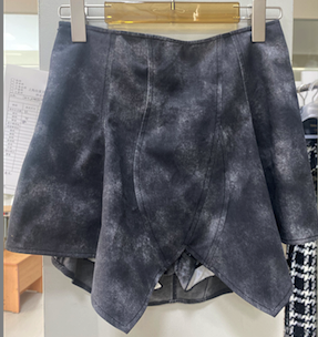 skirt - Image 1