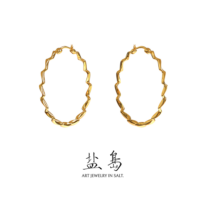 Menglong series oversized earrings gold