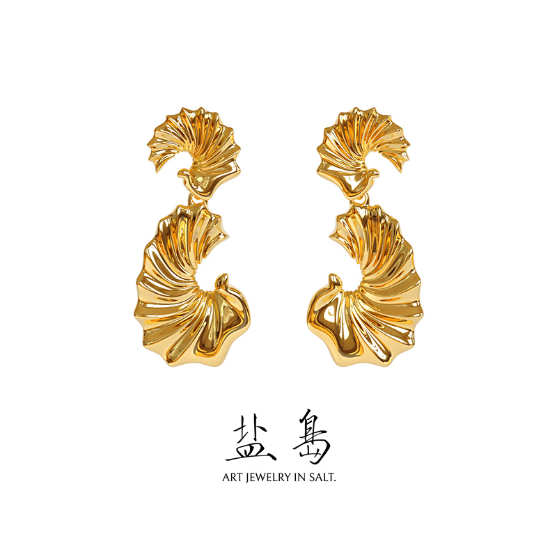 Retrospective Series Large and Small Retrospective Earrings Gold
