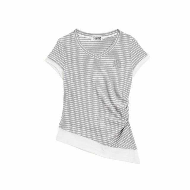 Fake two-piece striped V-neck hand-cut patchwork embroidered T-shirt with gray stripes