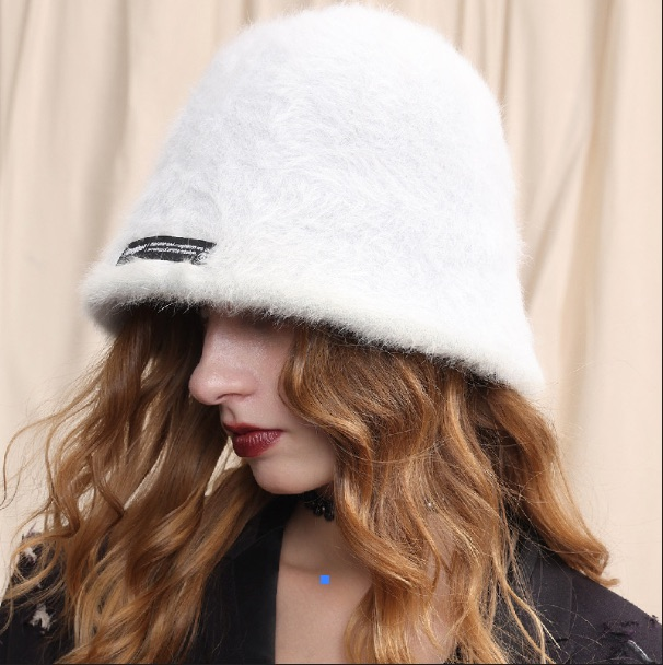 White hat 1H1A1MZ740W