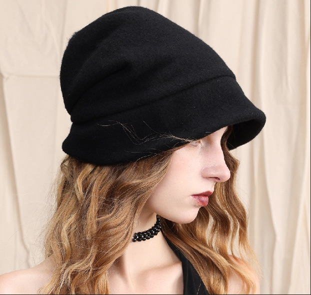Black hat 1H1A1MZ753B