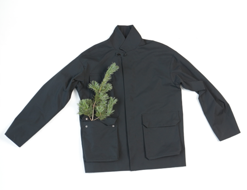 Outdoor functional conversion jacket black