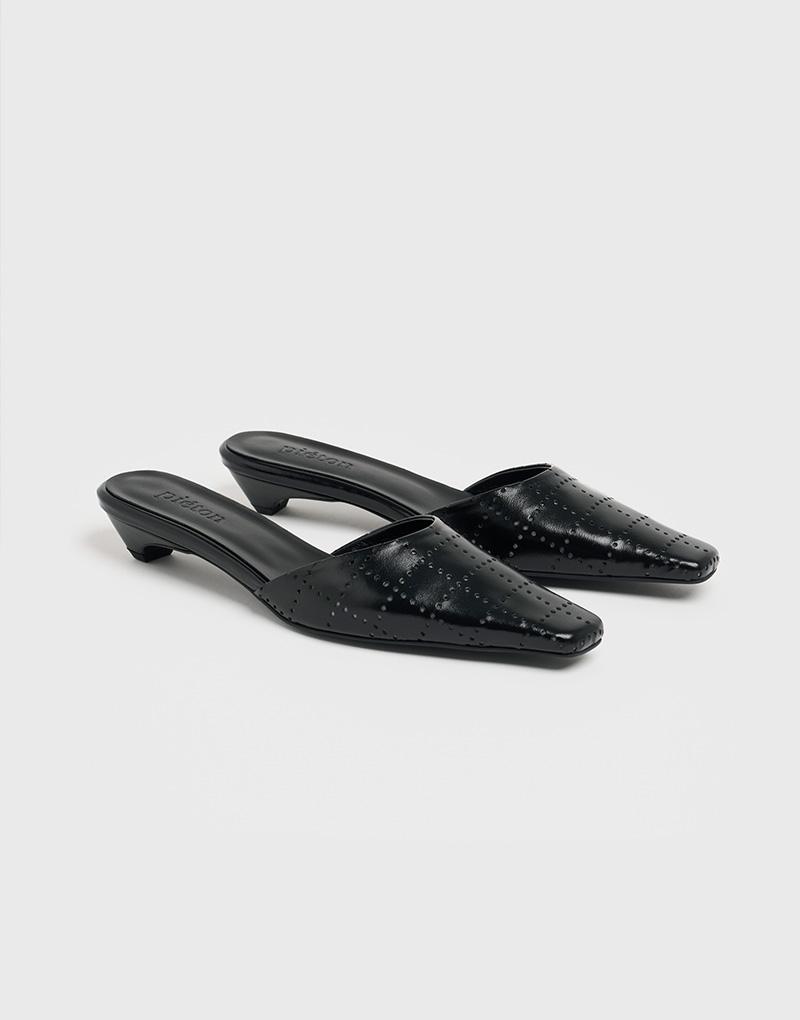 SOYO 90s mules