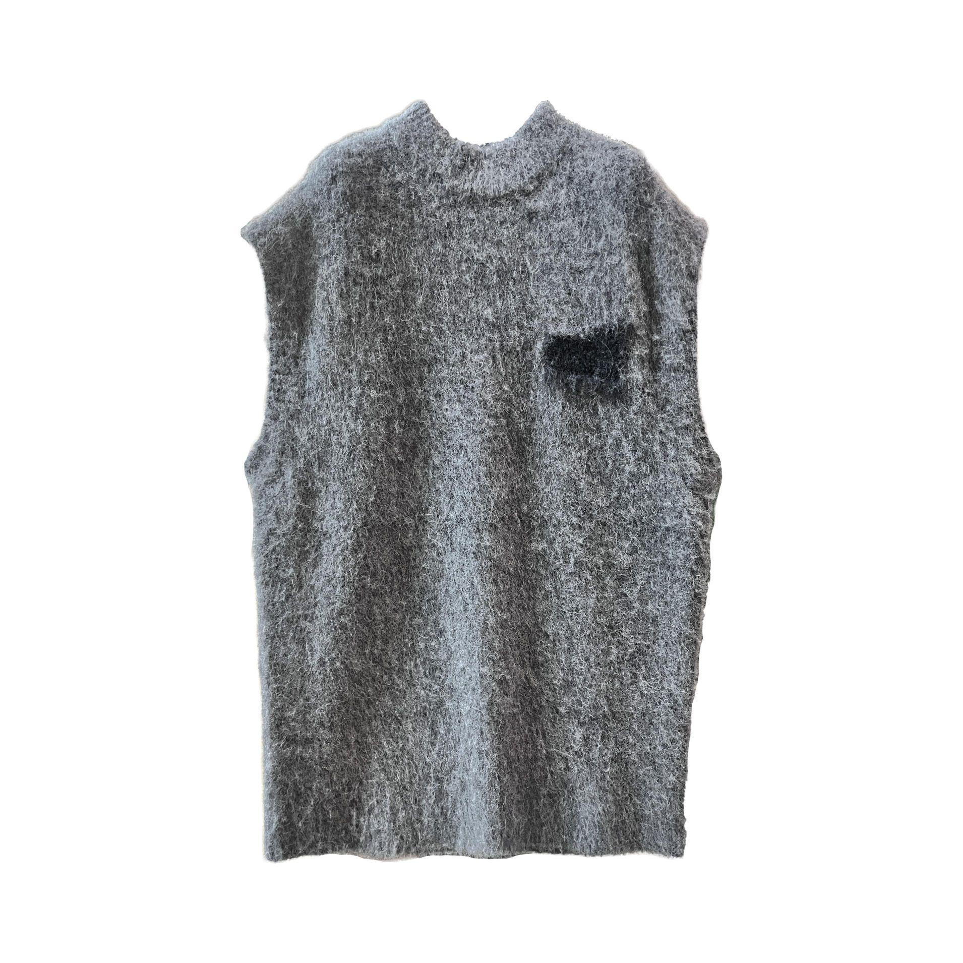 crew neck knitted vest